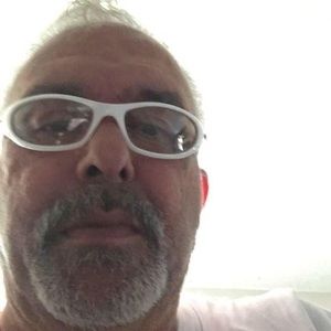 Meet your Posher, Emad